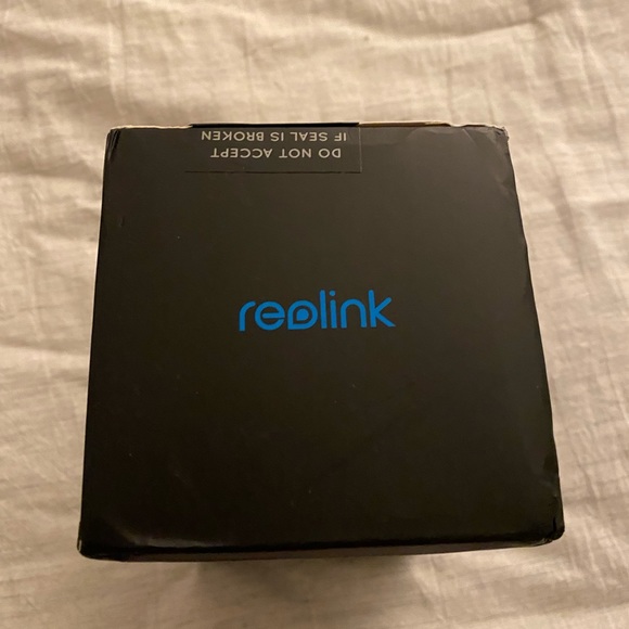 Reolink E1 Camera - Picture 3 of 3